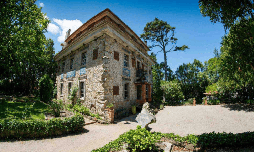 The Ceramics Museum | 7 minutes' drive
